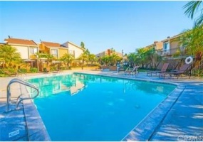 632 SKYVIEW Ln # 72, Costa Mesa, California 92626, 3 Bedrooms Bedrooms, ,3 BathroomsBathrooms,Condo,Sold,SKYVIEW Ln # 72,1138